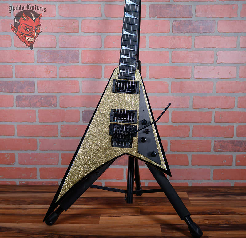 
                      
                        Jackson USA Custom Shop RR1 Rhoads Gold Sparkle with Black Bevels 2023 w/OHSC
                      
                    