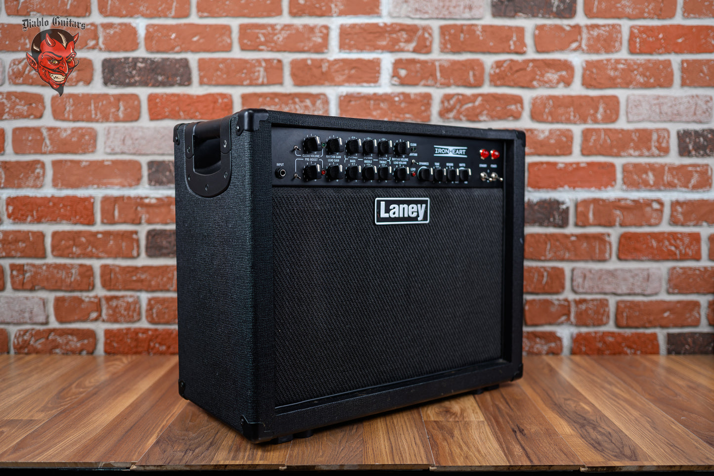 Laney IRT30-112 Ironheart Tube Guitar Combo Black