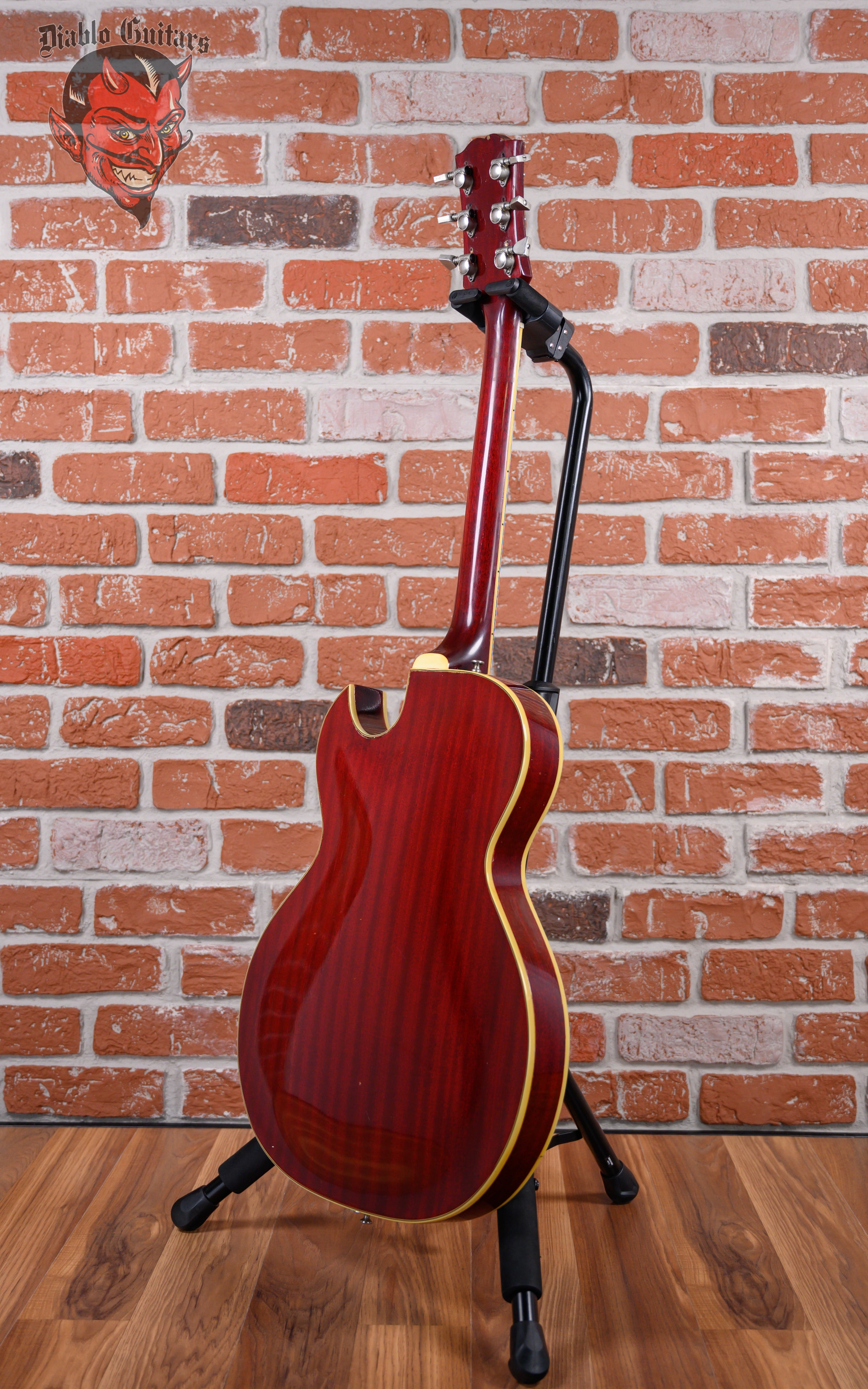 Guild Starfire II in Cherry Finish 1961 w/OHSC (Mods) – Diablo Guitars