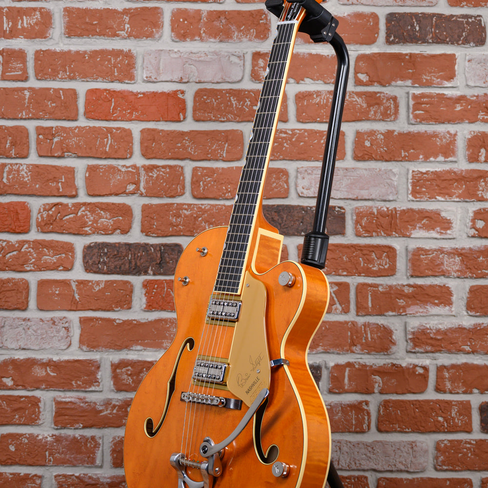 
                      
                        Gretsch G6120T-BSNV Brian Setzer Signature Nashville Hollow Body ‘59 Smoke with Bigsby Satin Orange Smoke 2025 w/OHSC
                      
                    