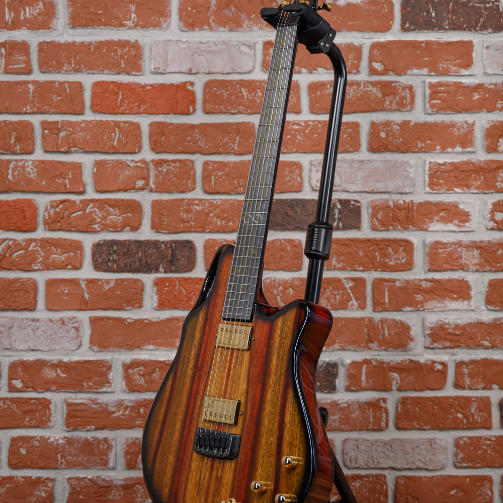 
                      
                        Emerald Virtuo Koa Red 2023 w/OHSC
                      
                    