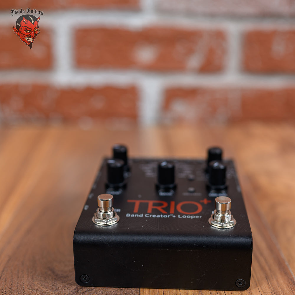 
                      
                        DigiTech TRIO Plus Band Creator + Looper Black
                      
                    