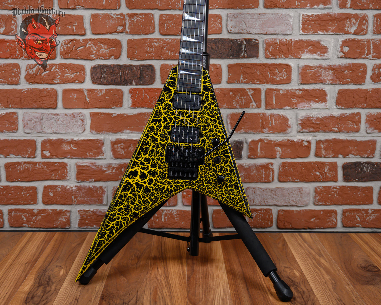 Jackson USA Custom Shop RR24 2H Rhoads Black and Yellow Crackle 2024 w/OHSC