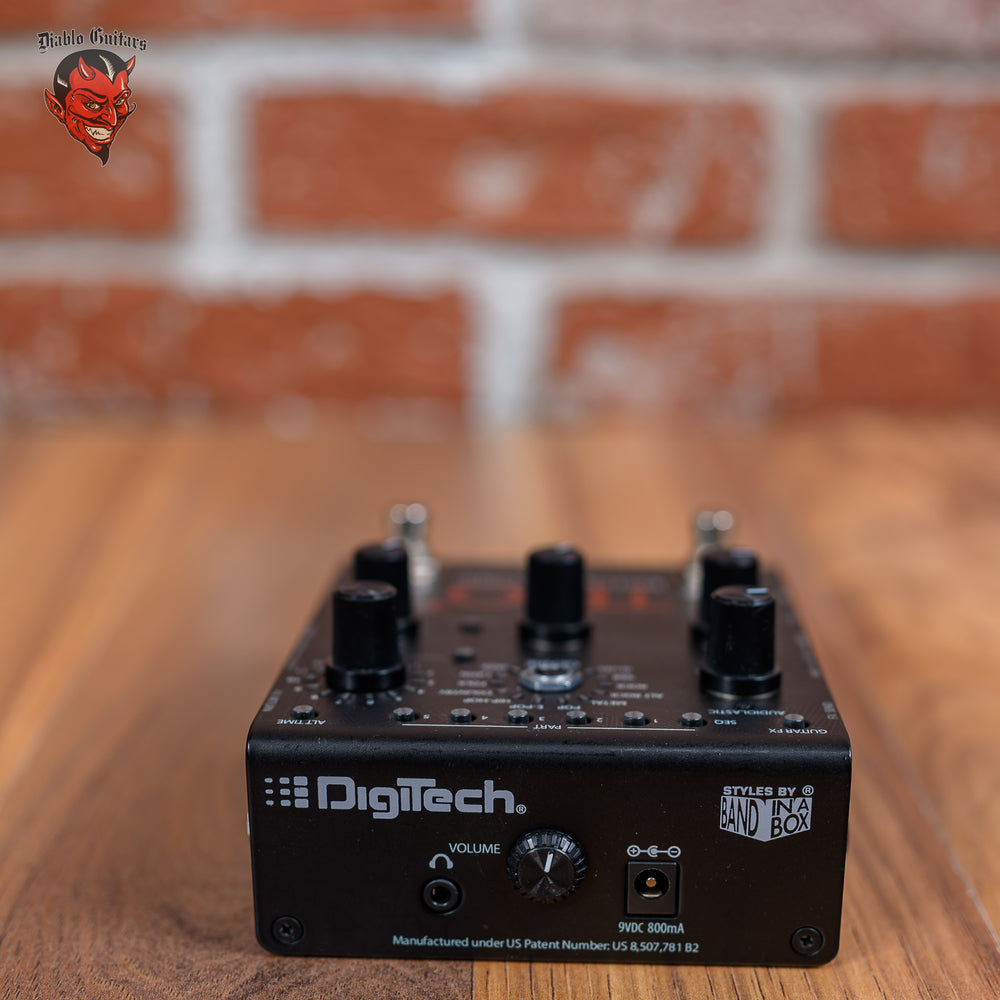 
                      
                        DigiTech TRIO Plus Band Creator + Looper Black
                      
                    