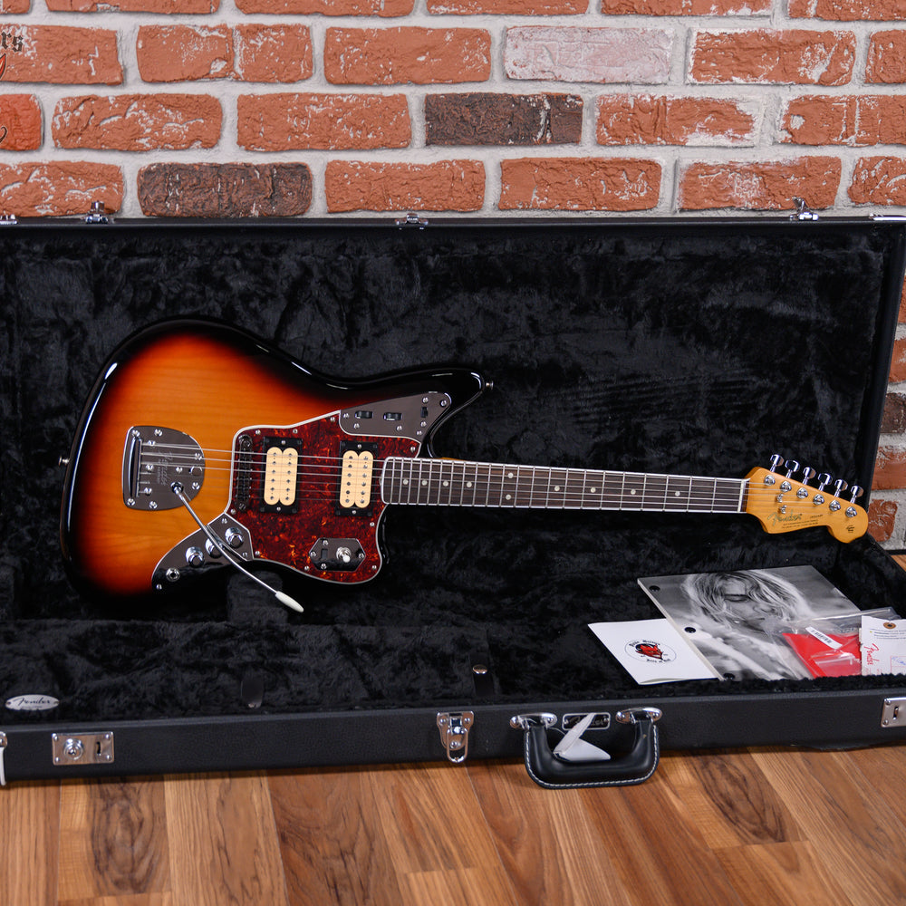 Fender Artist Series Kurt Cobain Jaguar 3-Color Sunburst 2022 w/OHSC