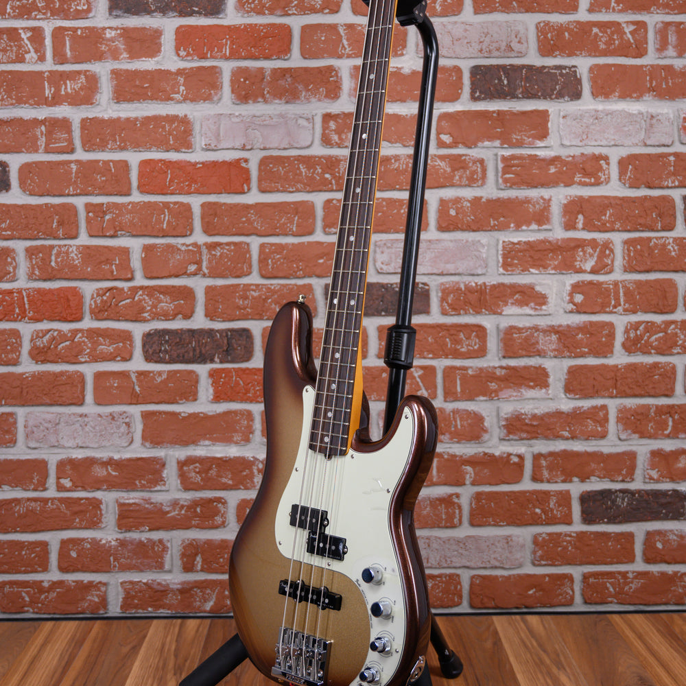
                      
                        Fender American Ultra Precision Bass Mocha Burst 2022 w/OHSC
                      
                    