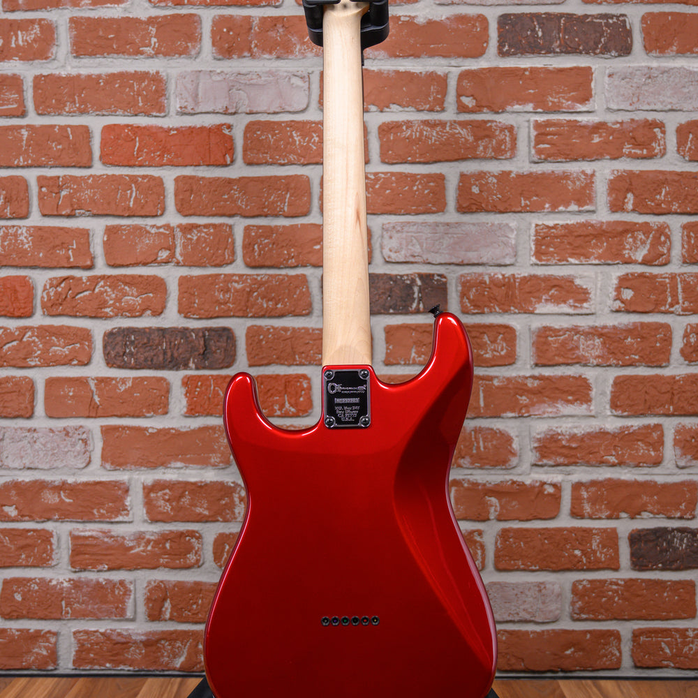 
                      
                        Charvel Pro-Mod So-Cal Style 1 HH HT E Candy Apple Red 2023 w/Gigbag
                      
                    