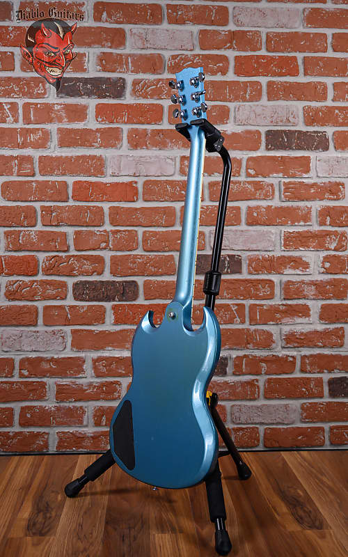 
                      
                        Gibson Limited Edition SG Standard Pelham Blue 2019 w/OHSC
                      
                    