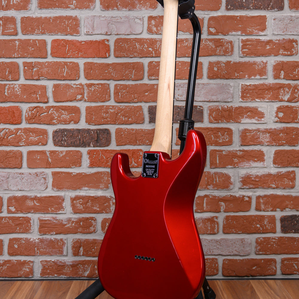 
                      
                        Charvel Pro-Mod So-Cal Style 1 HH HT E Candy Apple Red 2023 w/Gigbag
                      
                    