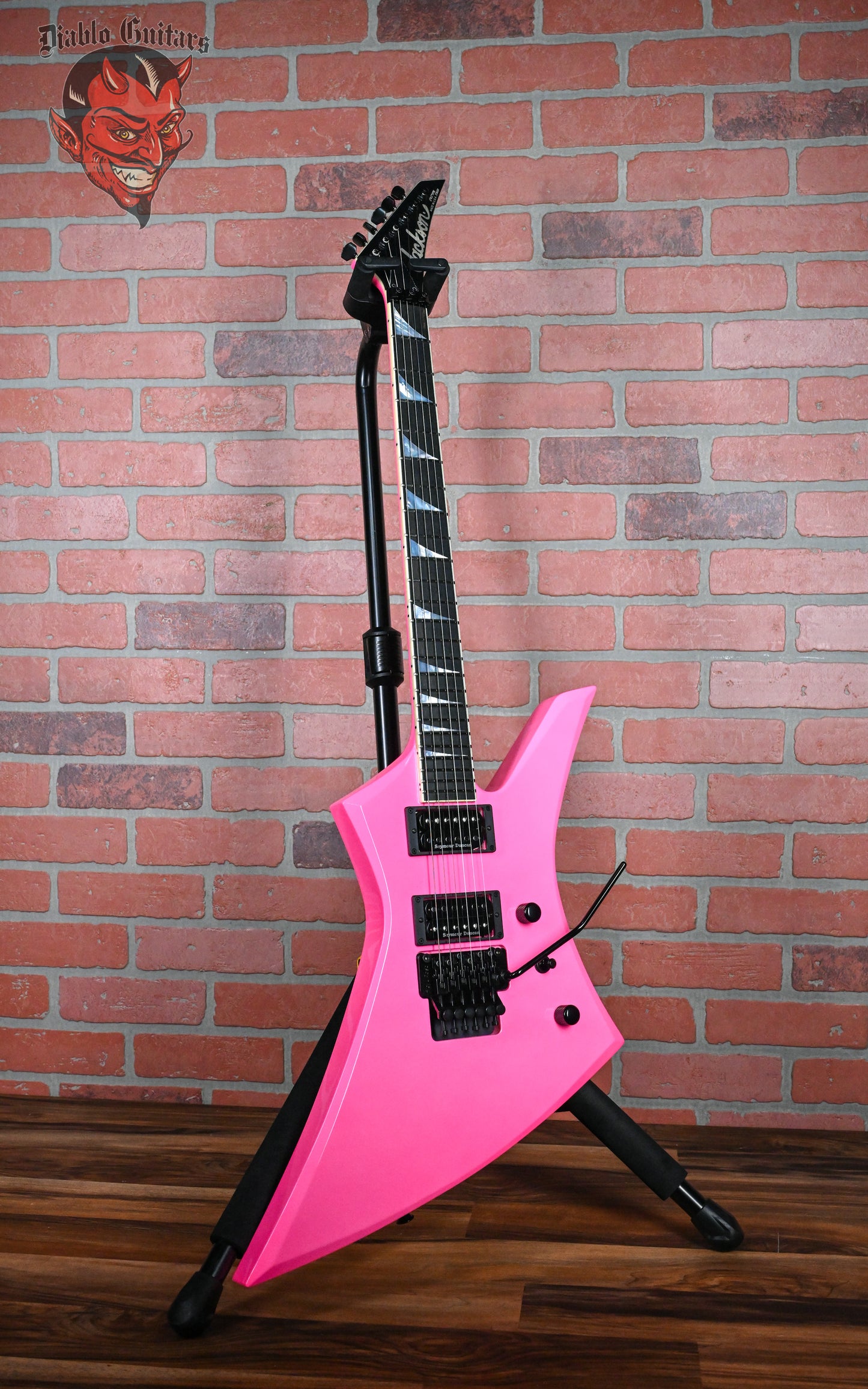 Jackson USA Custom Shop KE2 Kelly Neon Pink 2024 w/OHSC