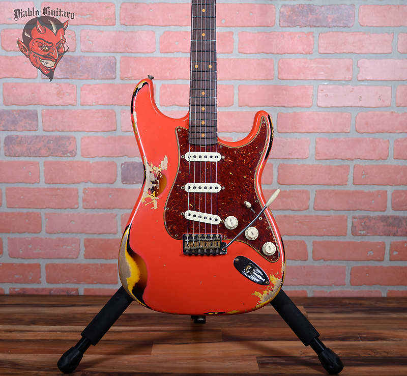 Fender Custom Shop S21 Event Limited Edition ‘62 Strat Aged Fiesta Red over Sunburst Relic 2022 w/OHSC