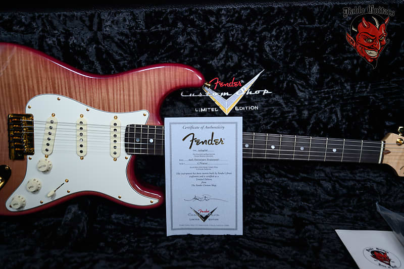 
                      
                        Fender Custom Shop 60th Anniversary Presidential Stratocaster AAA Flame Maple Top Wine Red Stain 2006 w/OHSC
                      
                    