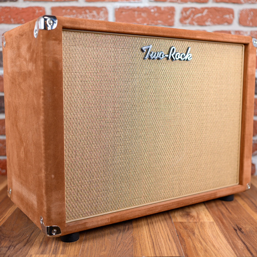 
                      
                        Two Rock Classic Reverb Signature 6L6 / 5881 50-Watt Guitar Matching Half Stack 2022 Tobacco Suede
                      
                    