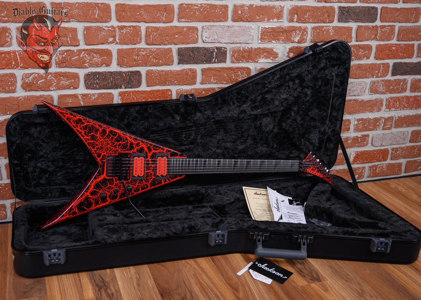 Jackson USA Custom Shop KV 2H FRU King V Red Crackle 2025 w/OHSC