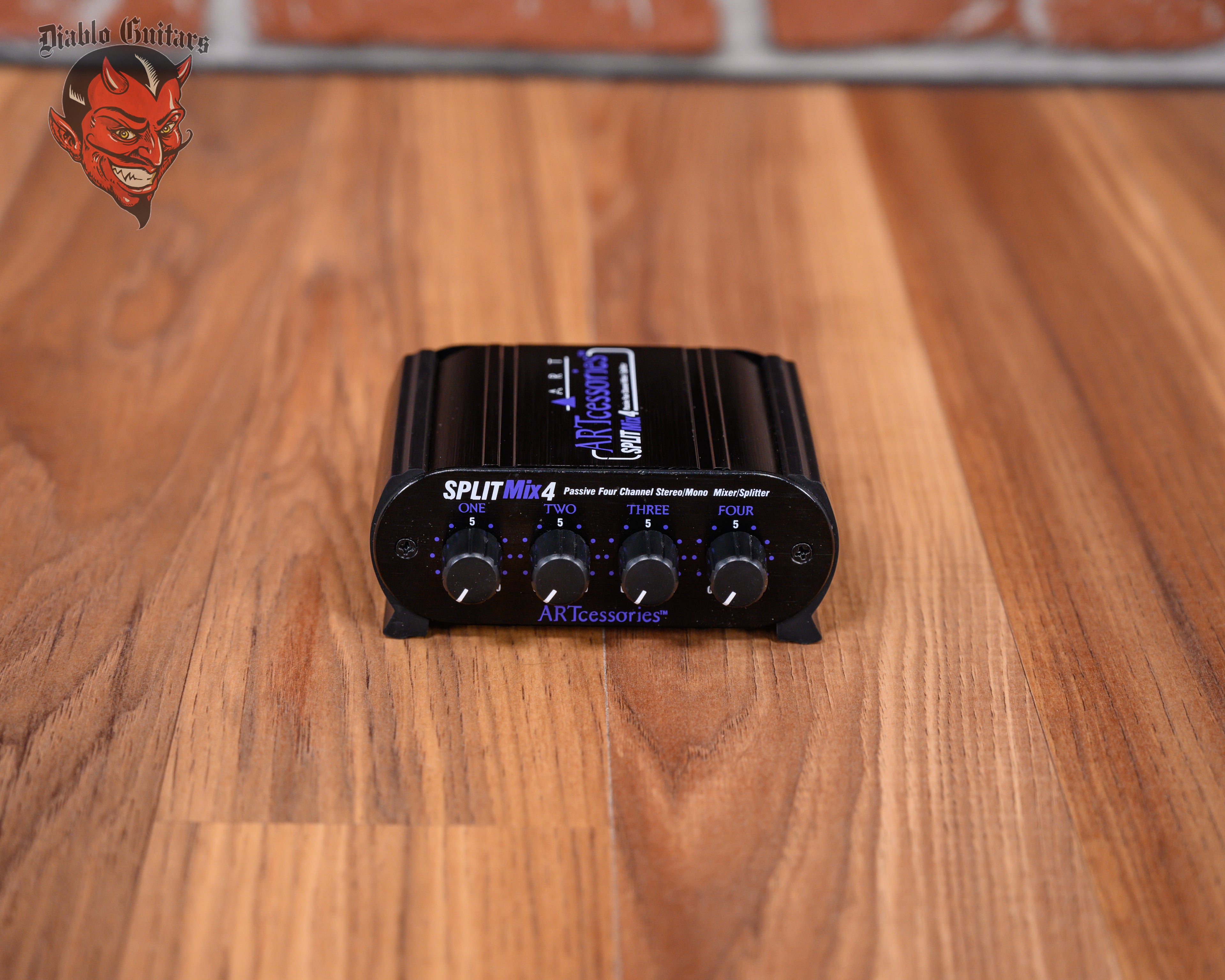 ART SplitMix4 4-Channel Splitter / Mixer – Diablo Guitars