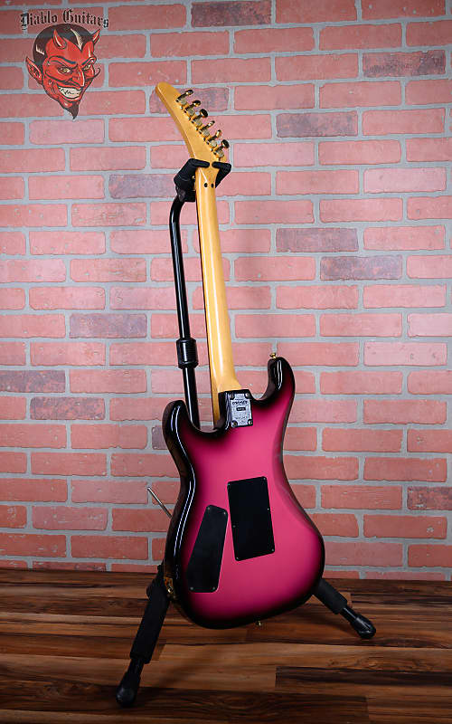 
                      
                        Kramer IK-IBF MIJ Pink Passion Burst 1988 w/OHSC
                      
                    