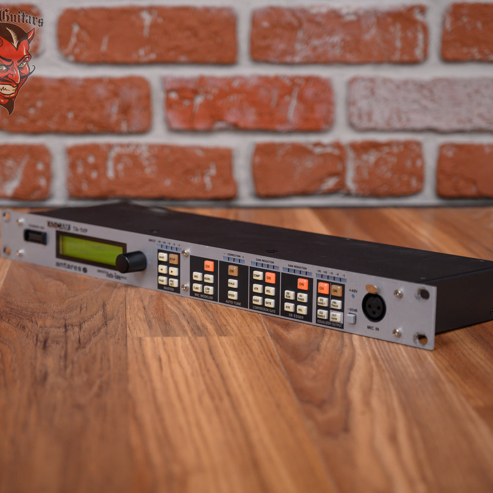 
                      
                        TASCAM TA-1VP Antares Vocal Processor
                      
                    