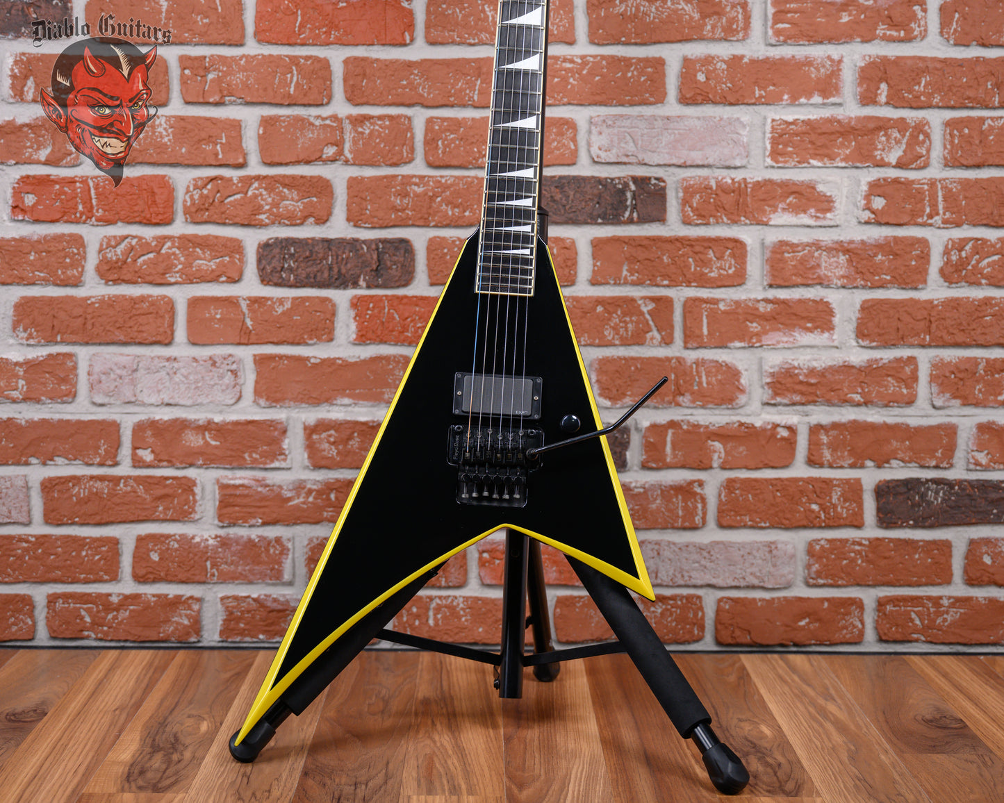 Jackson Limited Edition MIJ RR24 Rhoads Black with Yellow Bevels 2006 w/OHSC