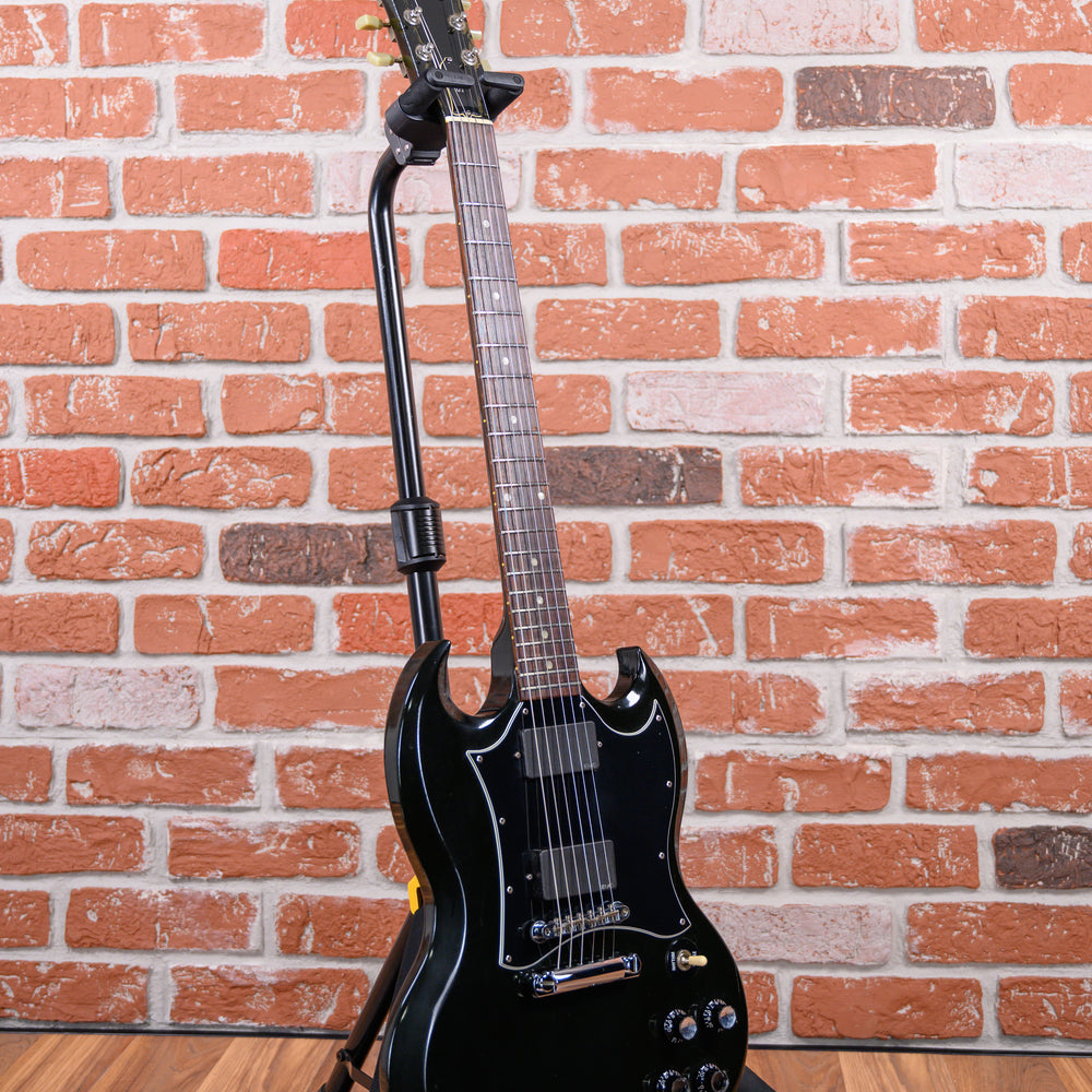 
                      
                        Gibson SG Special Ebony 2000 w/OHSC (Mods)
                      
                    