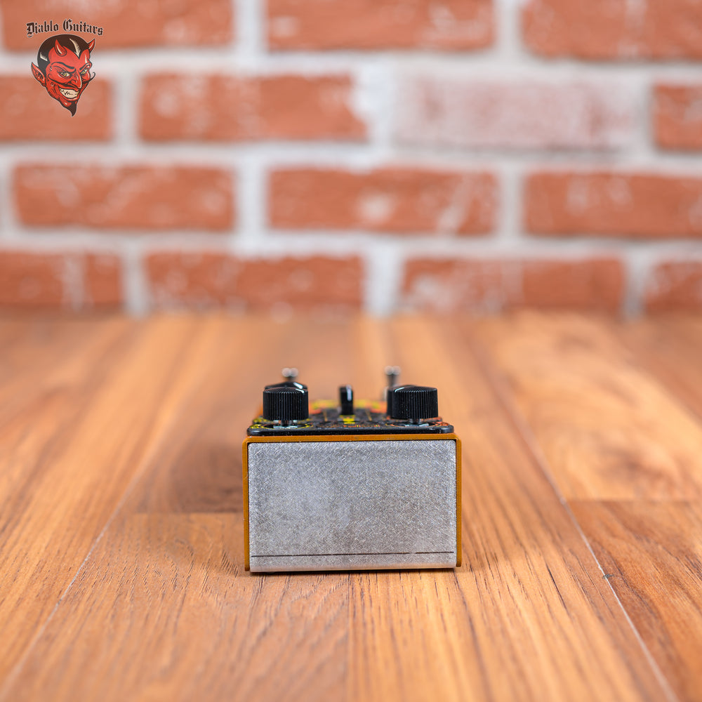 
                      
                        Beetronics Larva Morphing Phaser - Honey / Orange
                      
                    
