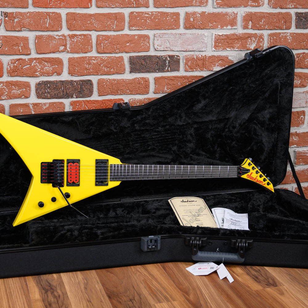 
                      
                        Jackson USA Custom Shop RR 2H FRU Rhoads Graffiti Yellow 2025 w/OHSC
                      
                    