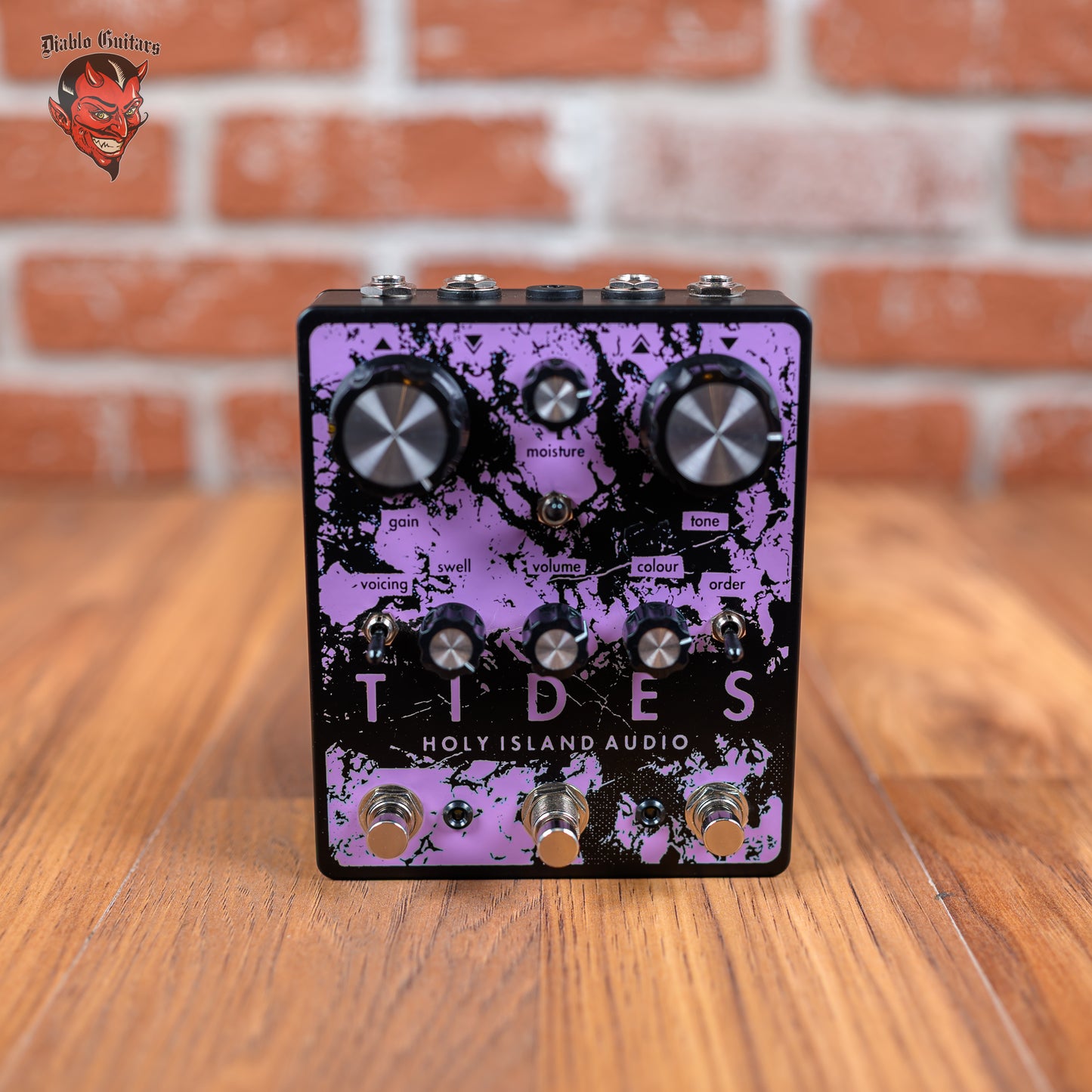 Holy Island Audio Tides V2 - Violet / Black