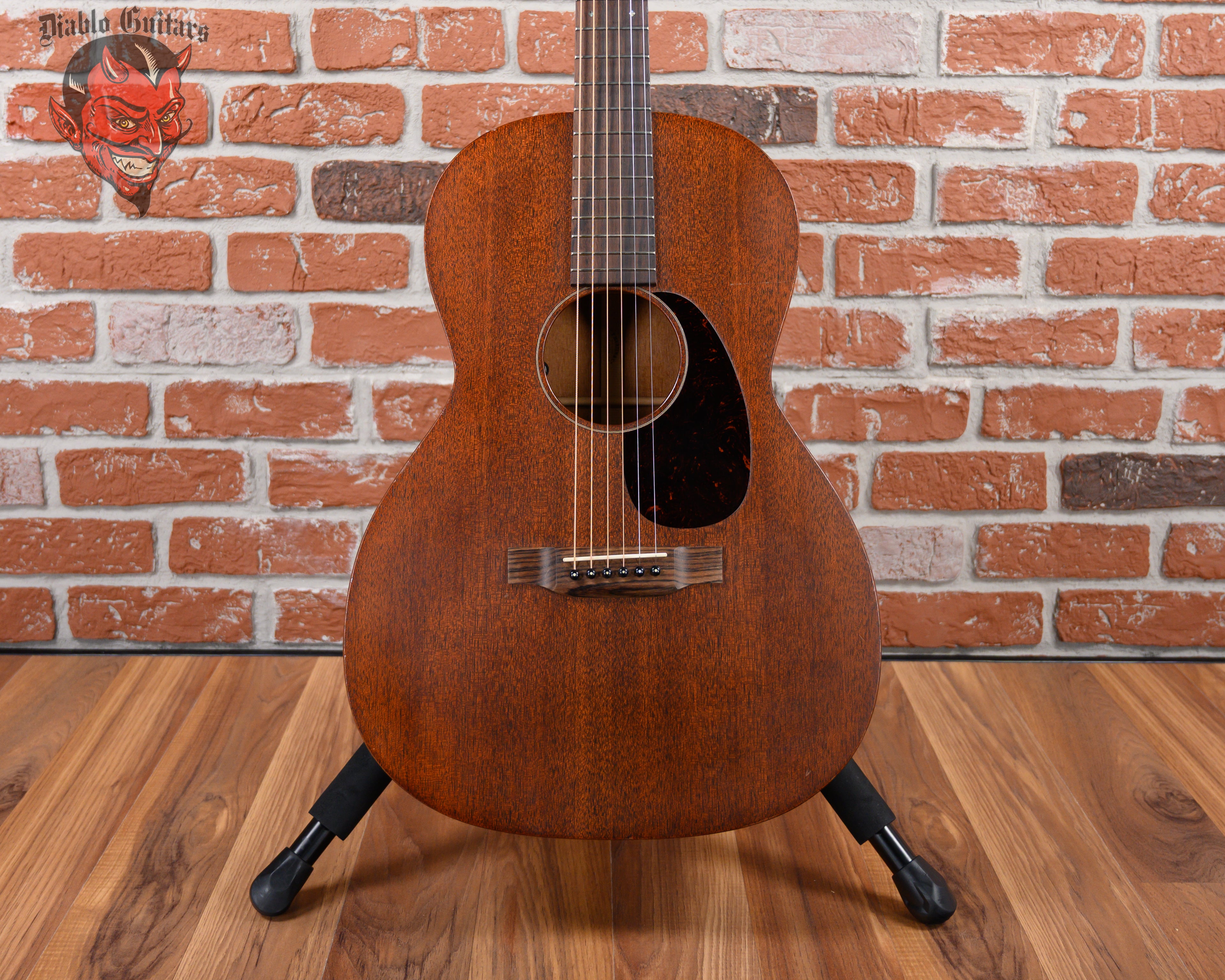 Pro Martin EA350BLS Acoustic Instrument Overview | TikTok
