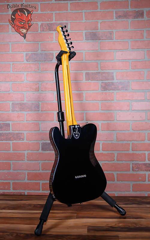 
                      
                        Fender American Vintage II '77 Telecaster Custom with Maple Fretboard Black 2022 w/OHSC
                      
                    