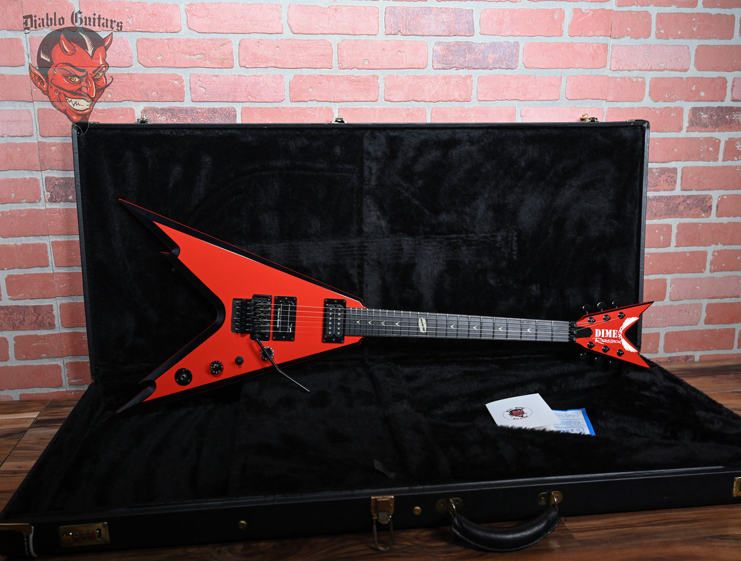 Dean USA Dime Razorback V Red with Black Bevels 2007 w/OHSC