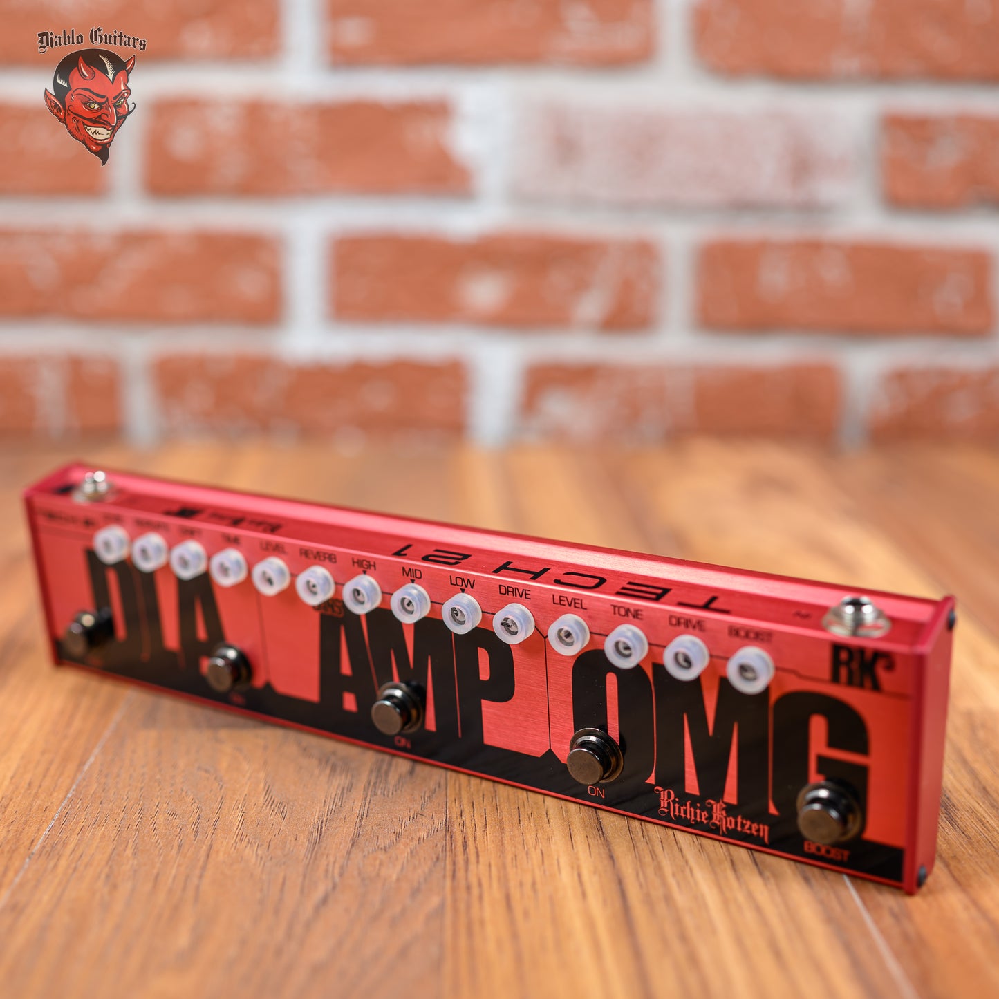 Tech 21 Richie Kotzen Fly Rig RK5 v1 - Red