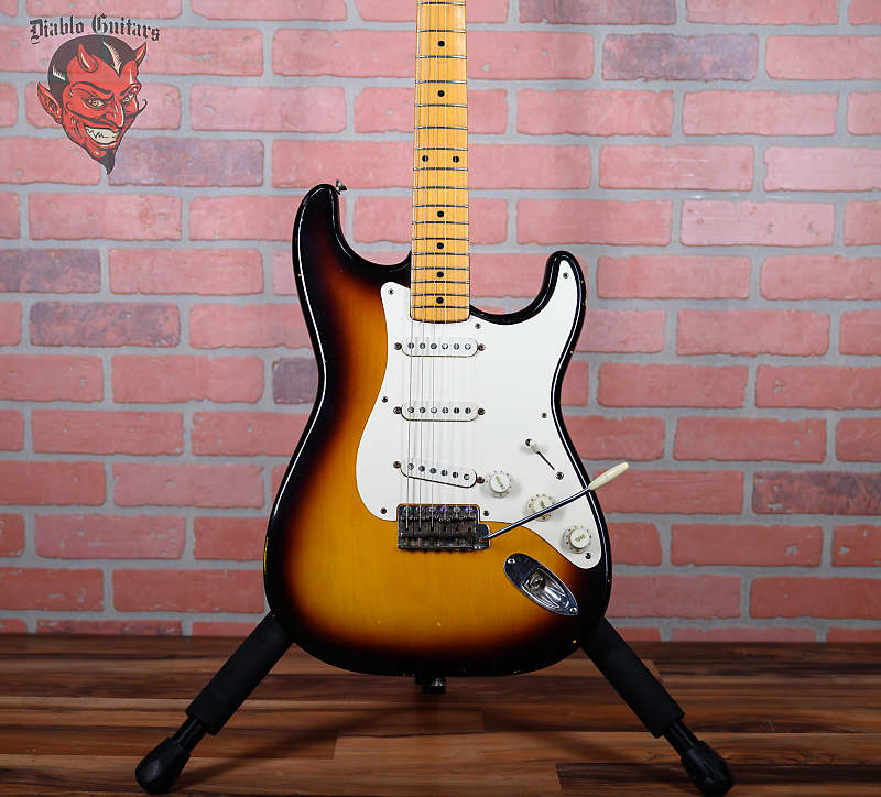 Fender Pre-CBS Stratocaster 3-Tone Sunburst 1957 w/OHSC (Refin/Refret)