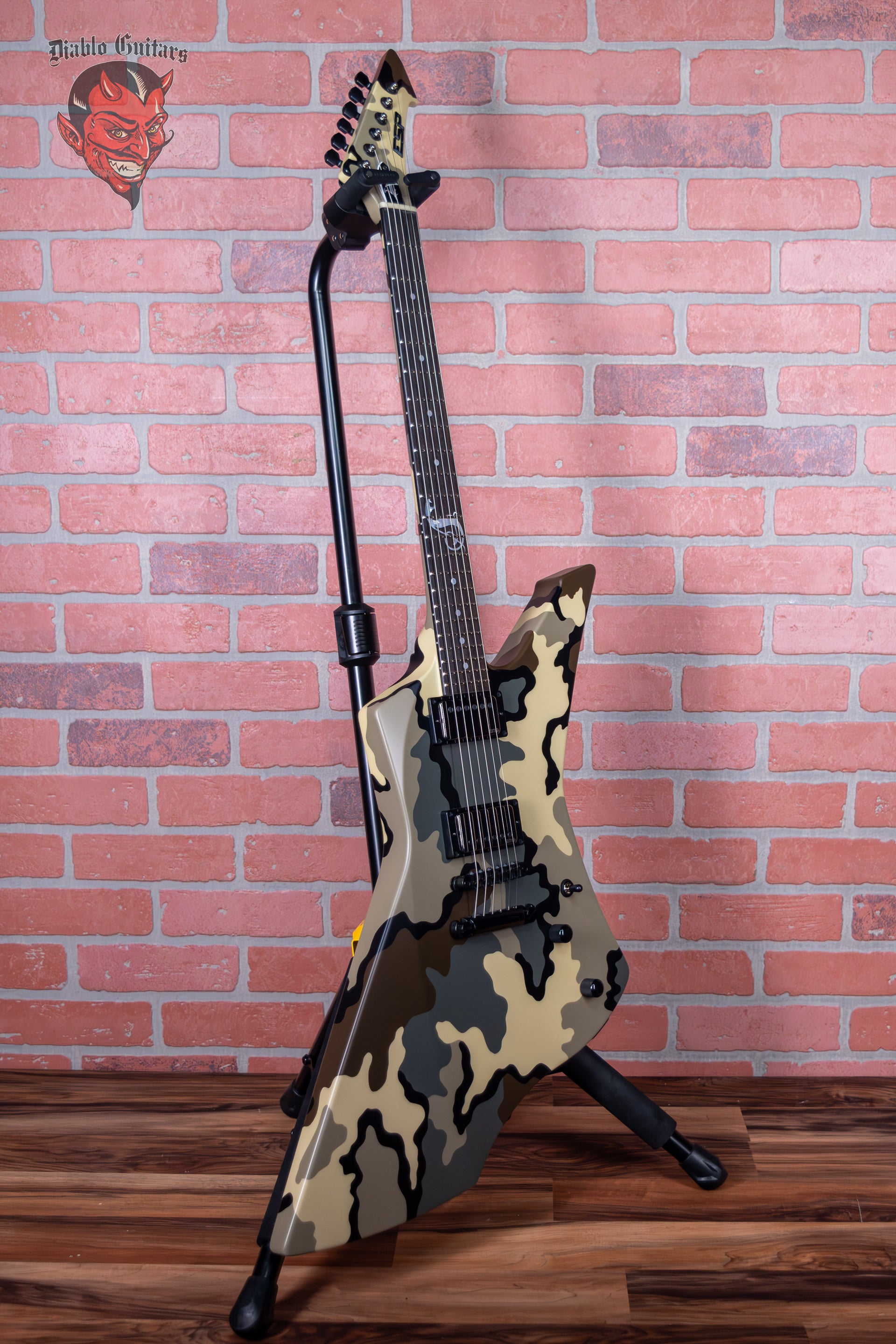 ESP Original Series Custom Shop James Hetfield of Metallica Signature Snakebyte Kuiu Camo Satin 2023