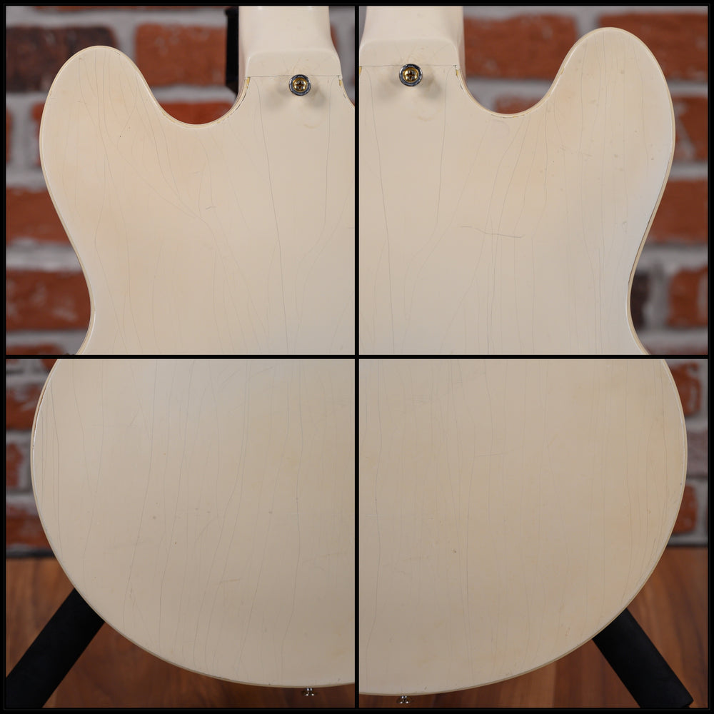 
                      
                        Gibson Custom Order One Off ES-335 Factory Alpine White 1968 w/OHSC
                      
                    