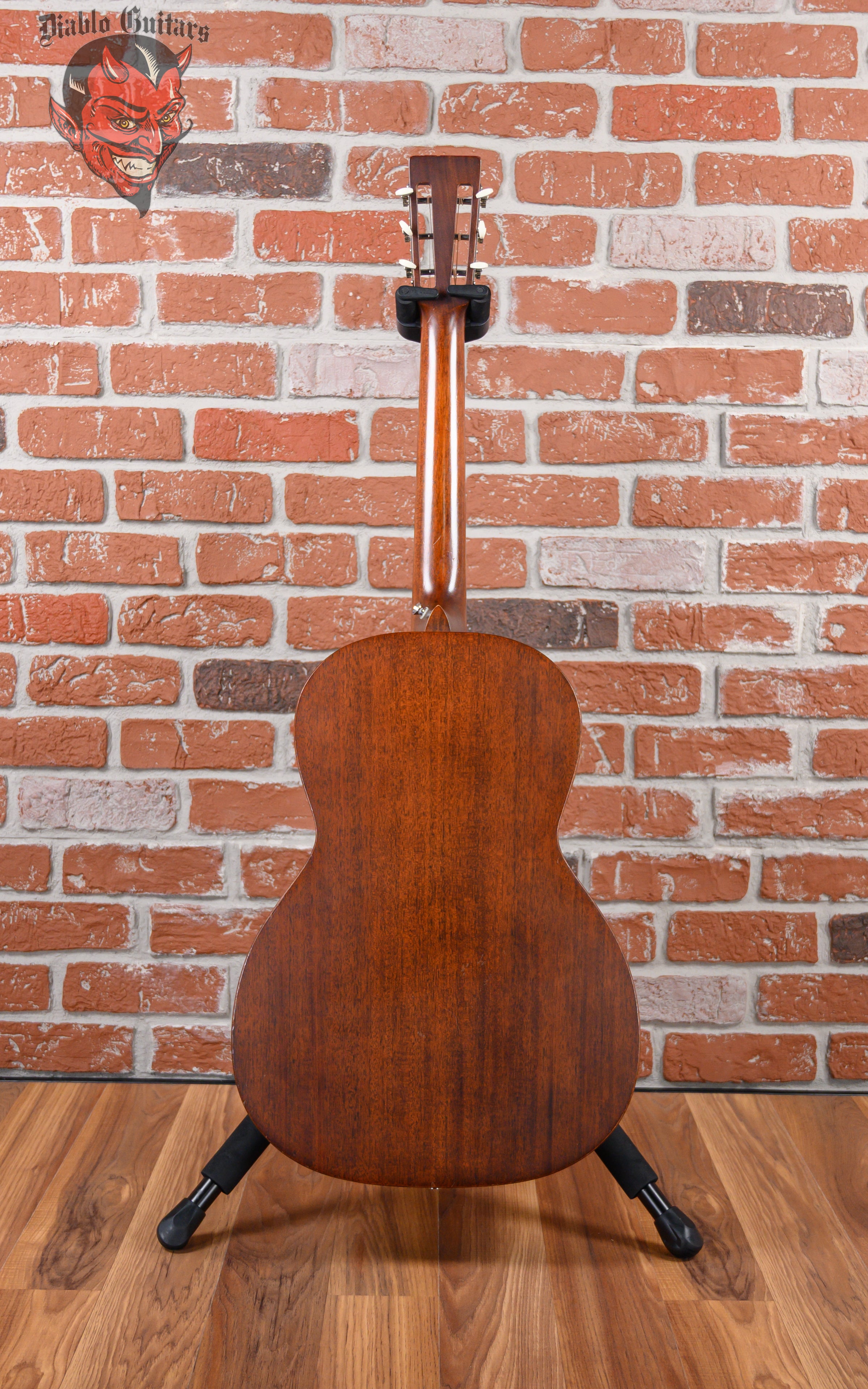Martin 000-15SM Natural Mahogany 2018 w/OHSC – Diablo Guitars