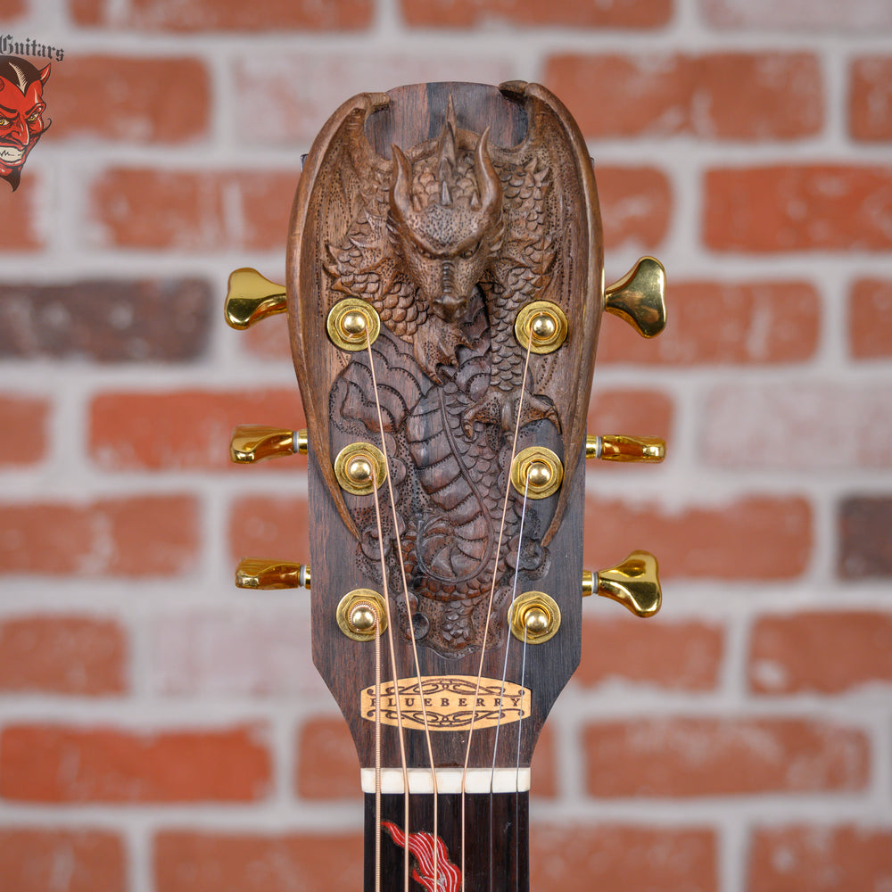 
                      
                        Blueberry Grand Concert Dragon Motif Acoustic Natural 2023 w/OHSC
                      
                    
