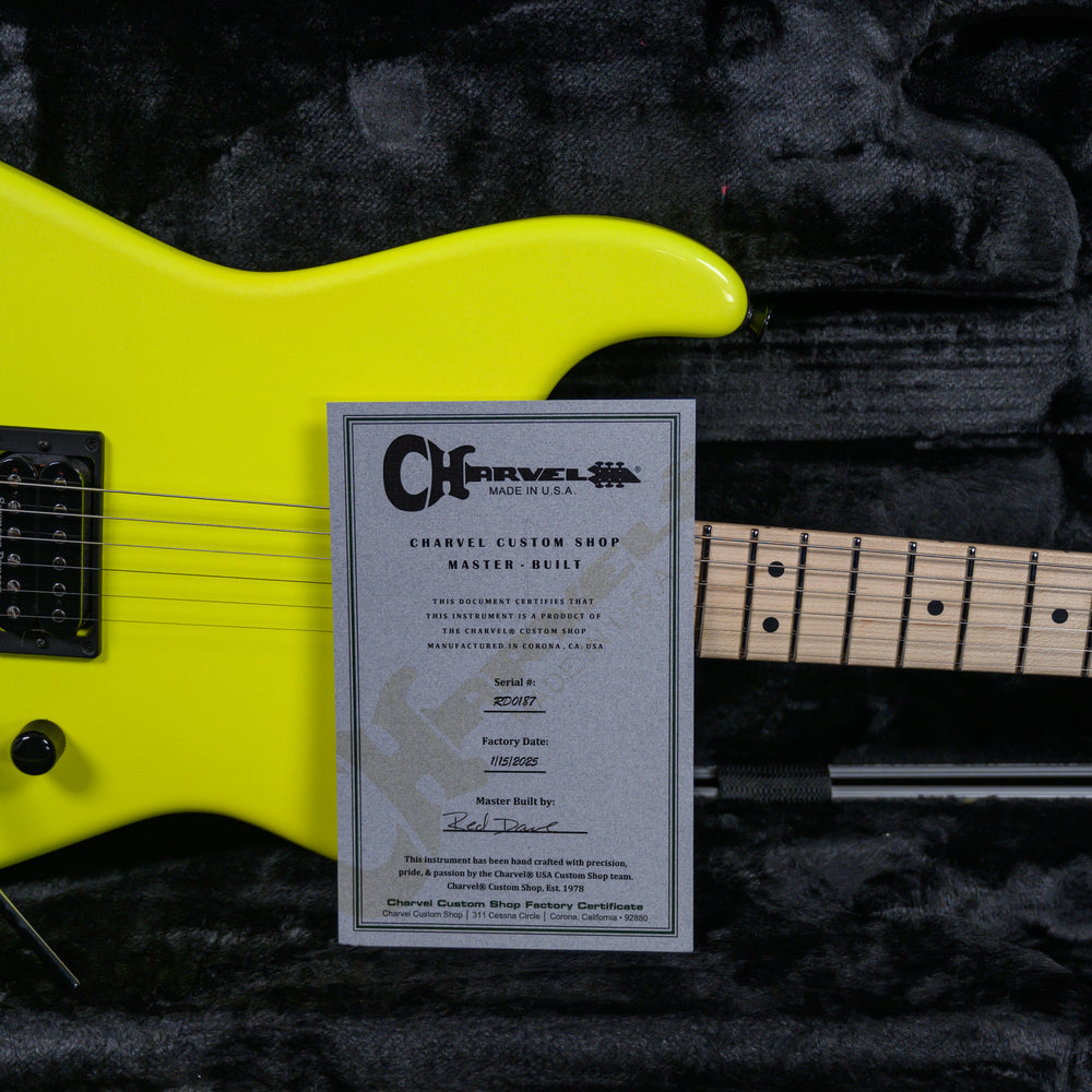 
                      
                        Charvel USA Custom Shop San Dimas Namm Edition #603 Master Built by “Red” Dave Nicholes Neon Pearl Yellow 2025 w/OHSC
                      
                    