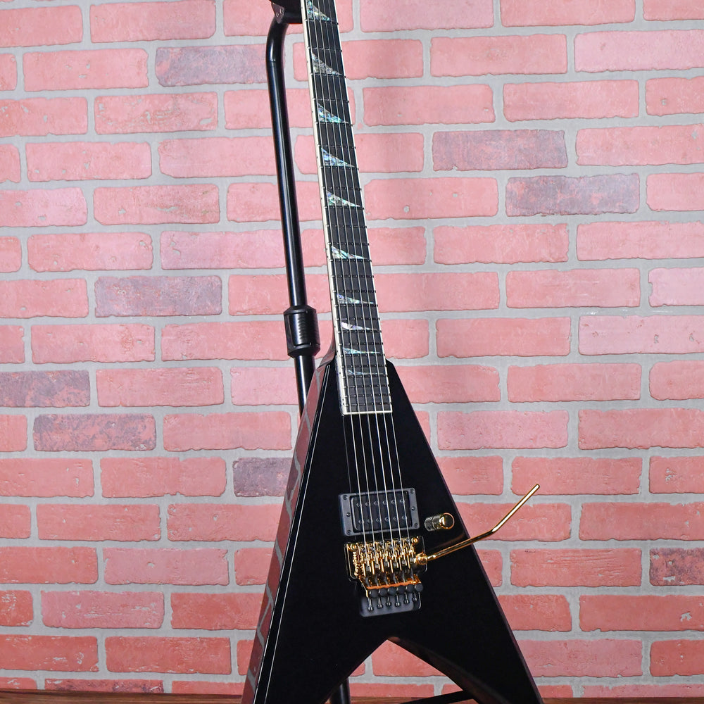 
                      
                        Jackson USA Custom Shop King V 1H Black 2024 w/OHSC
                      
                    