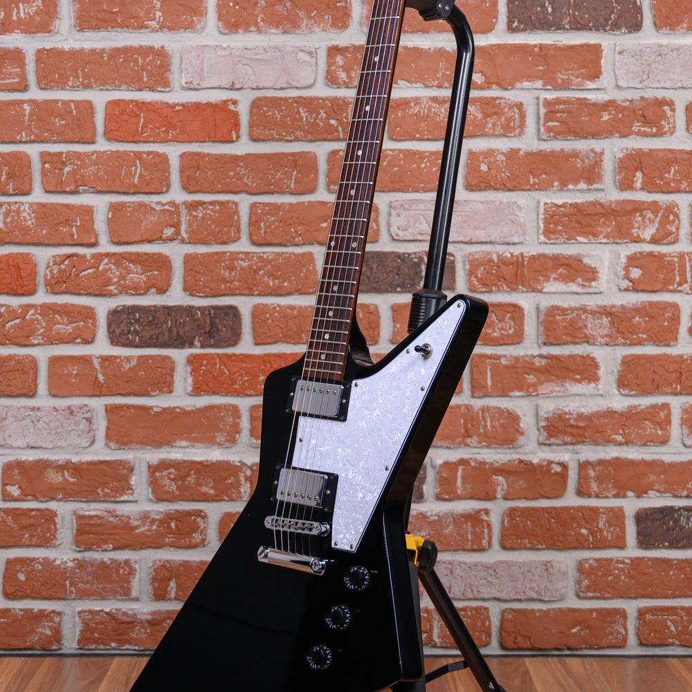 
                      
                        Gibson Explorer '76 Ebony 2008 w/OHSC
                      
                    