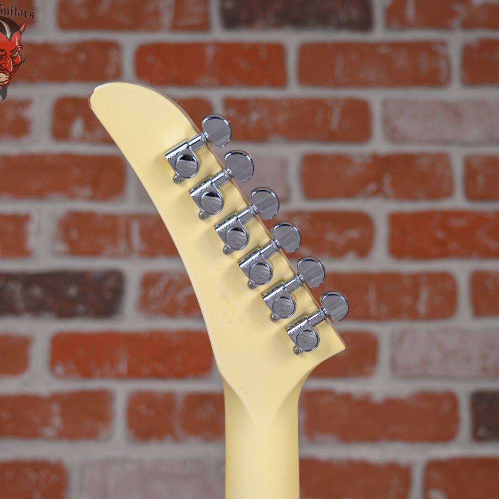 
                      
                        Gibson '76 Reissue Explorer Classic White 1990 w/OHSC
                      
                    