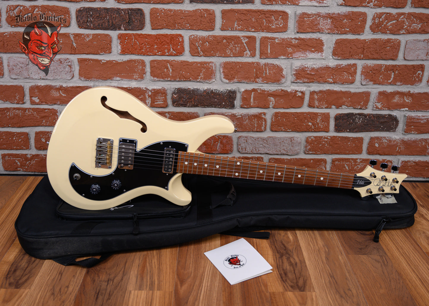 PRS S2 Vela Antique White 2021 w/Gigbag