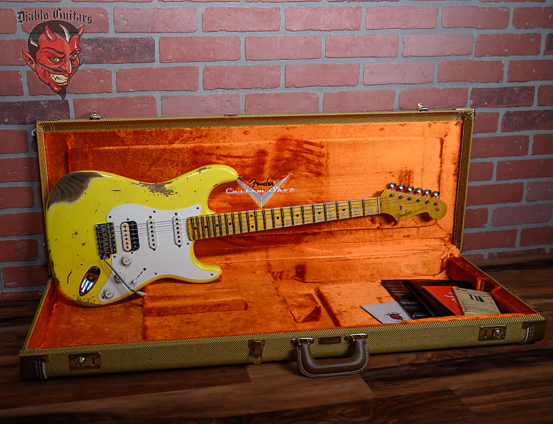 Fender Custom Shop ‘57 Stratocaster Relic Graffiti Yellow 2020 w/OHSC