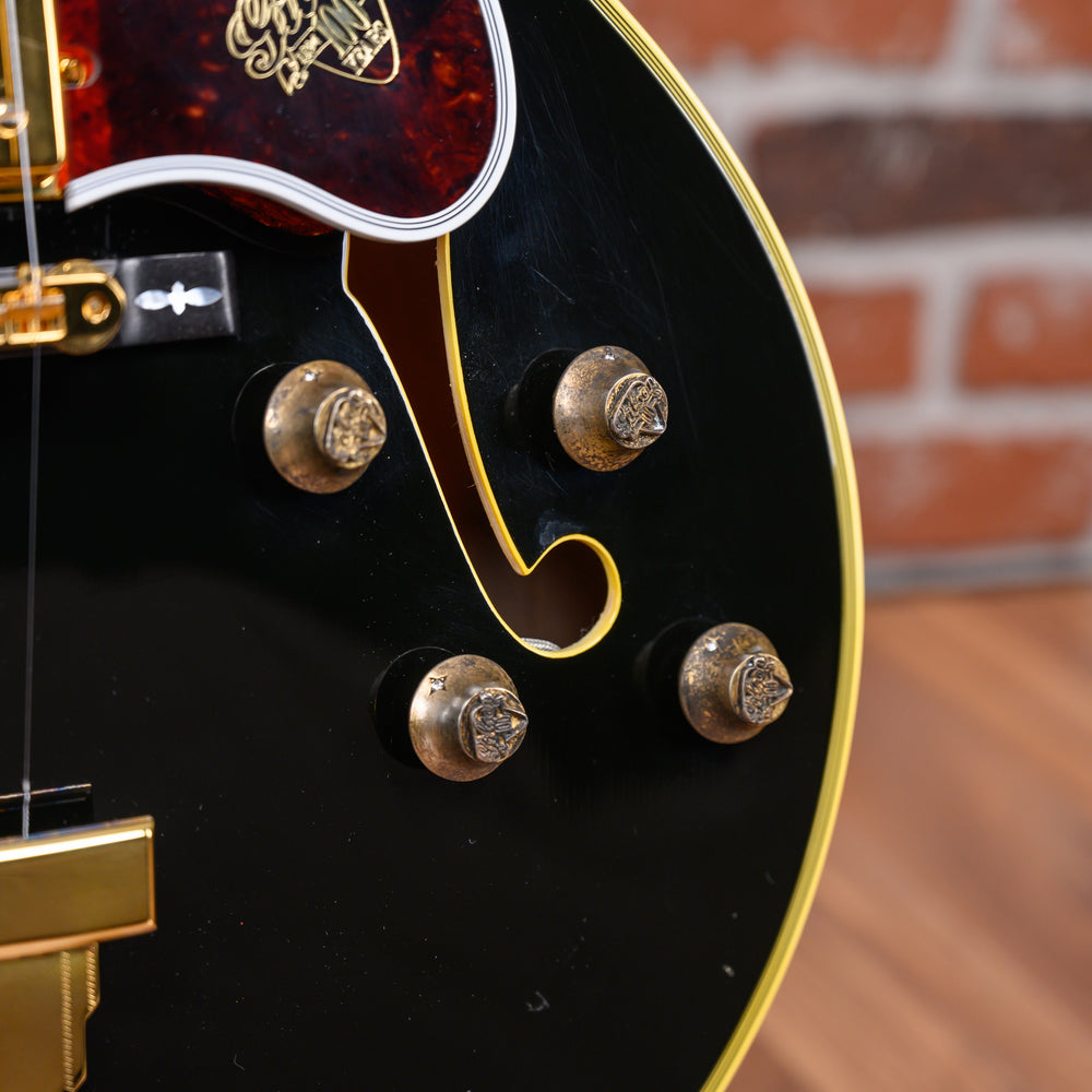 
                      
                        Gibson Centennial Series 100th Anniversary L5 Ebony 1994 w/OHSC
                      
                    