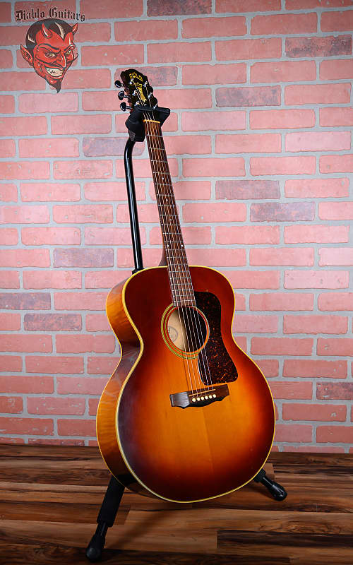 
                      
                        Guild GF-30 Sunburst 1987 w/OHSC
                      
                    