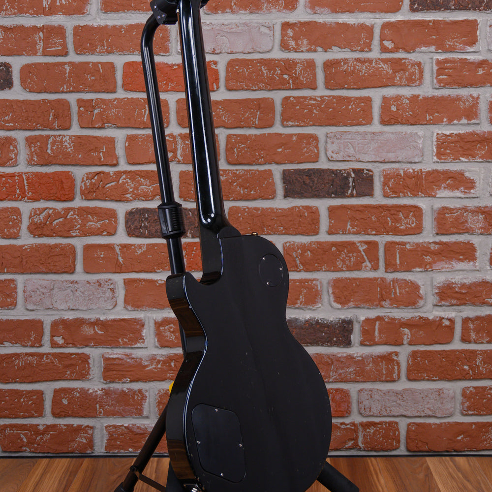 
                      
                        Gibson Les Paul Studio Ebony (Owned/Signed by Frank Novinec of Hatebreed) 2010 w/Hard Shell Case
                      
                    
