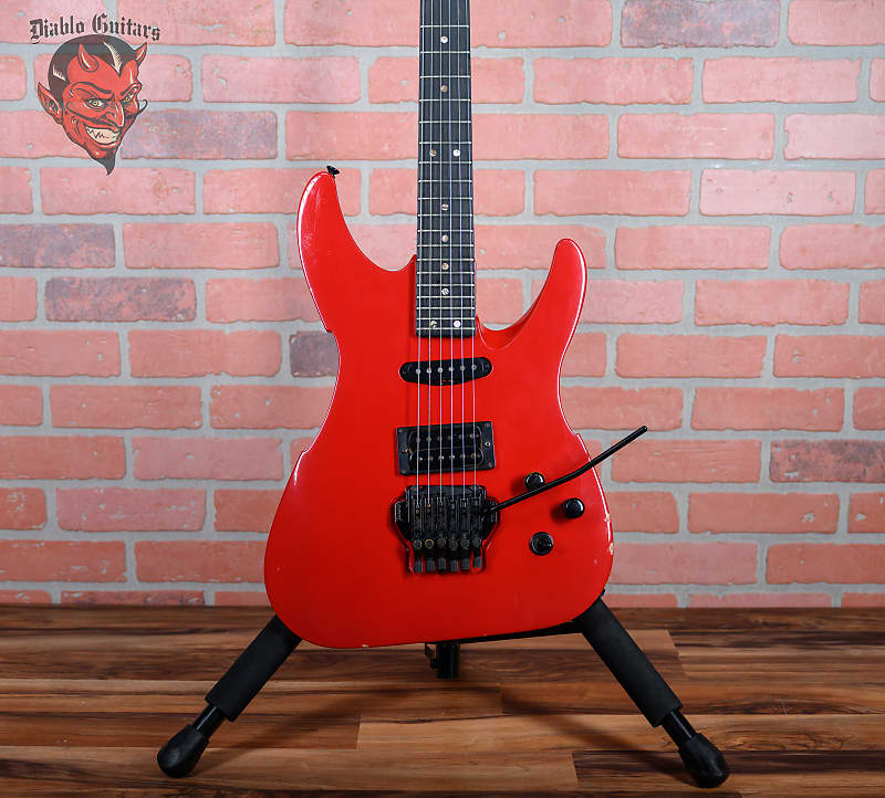 Peavey Vandenberg Sunfire Red 1988 w/Gigbag