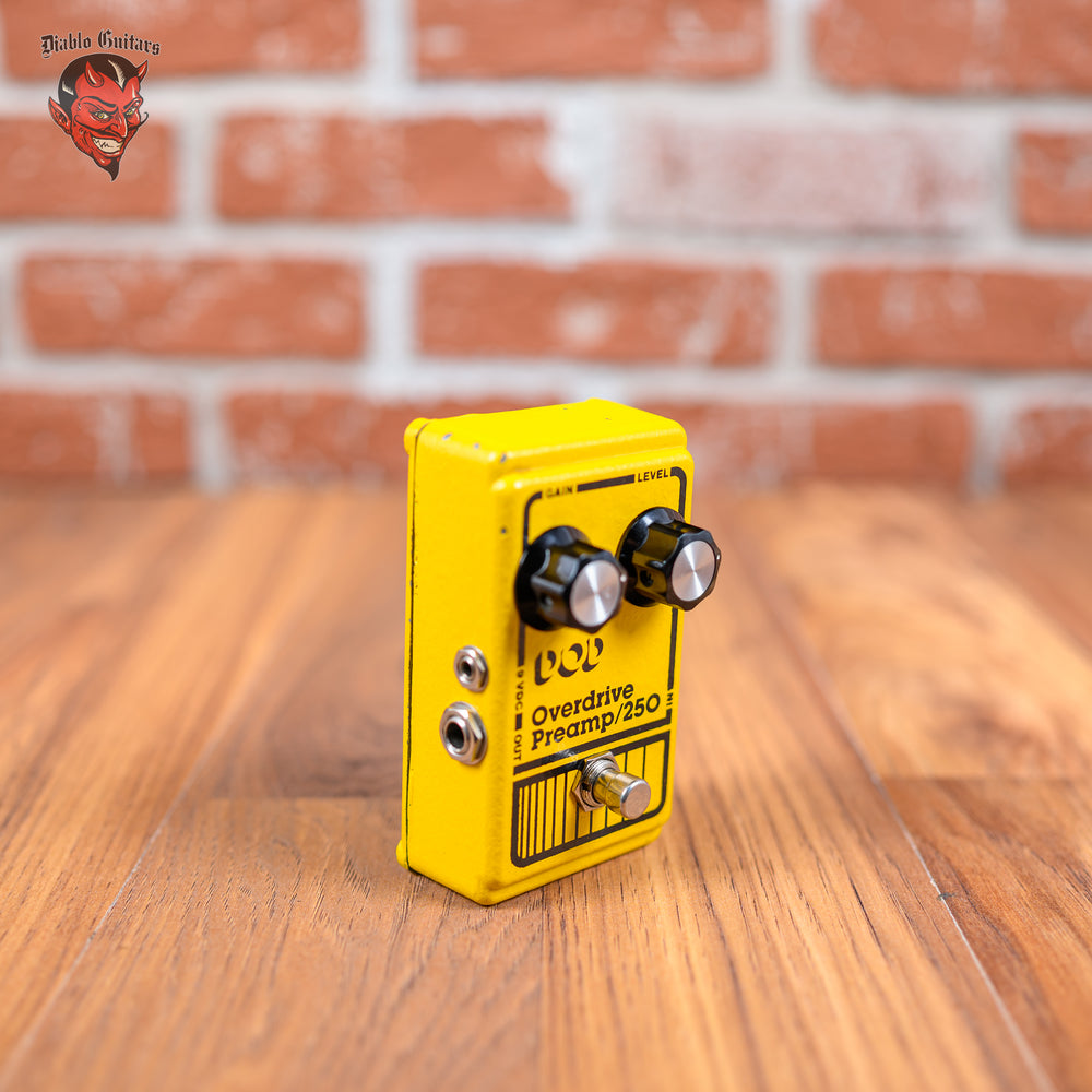 
                      
                        Vintage DOD Overdrive Preamp 250 - Yellow
                      
                    
