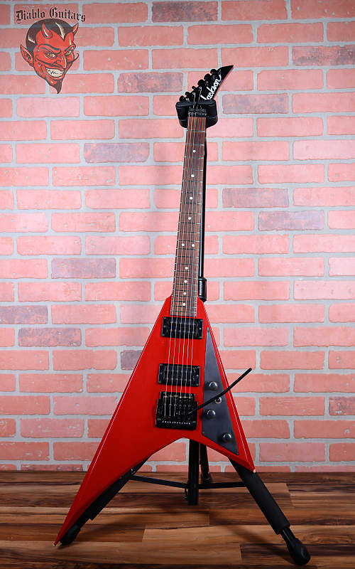 
                      
                        Jackson USA RR1 Rhoads San Dimas Student Model Ferrari Red 1985 w/Hardshell Case
                      
                    