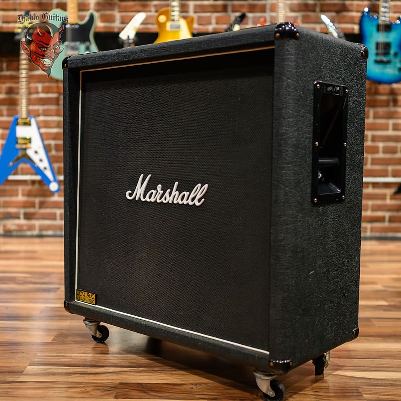 
                      
                        Marshall JCM 900 Lead Series Model 1960B Straight 4x12 Cabinet
                      
                    