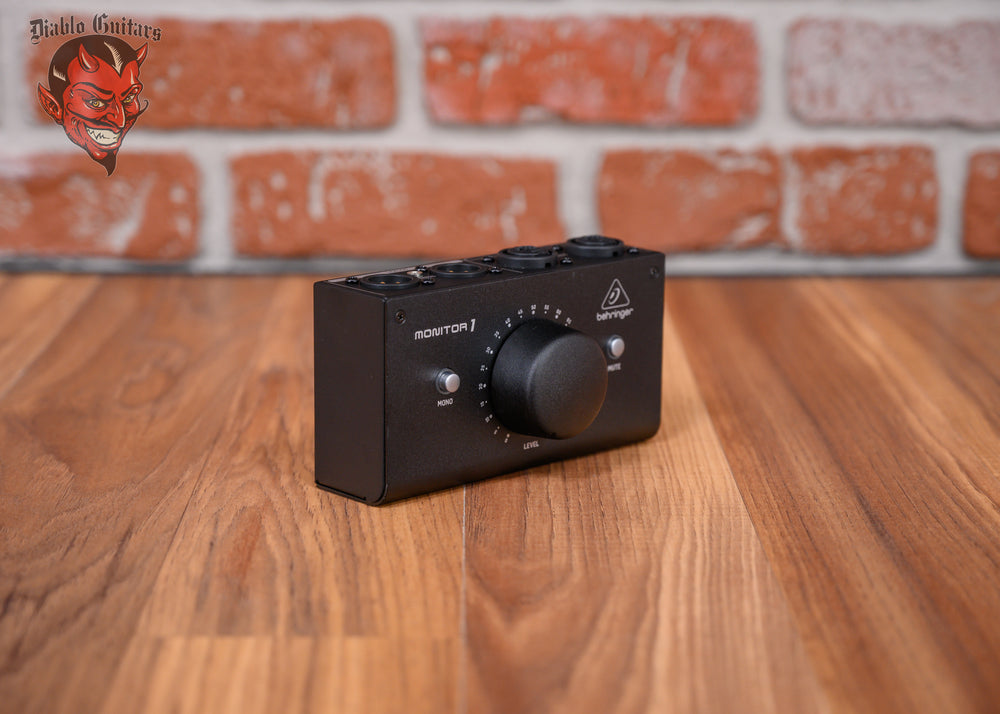 Behringer MONITOR1 Passive Monitor Controller