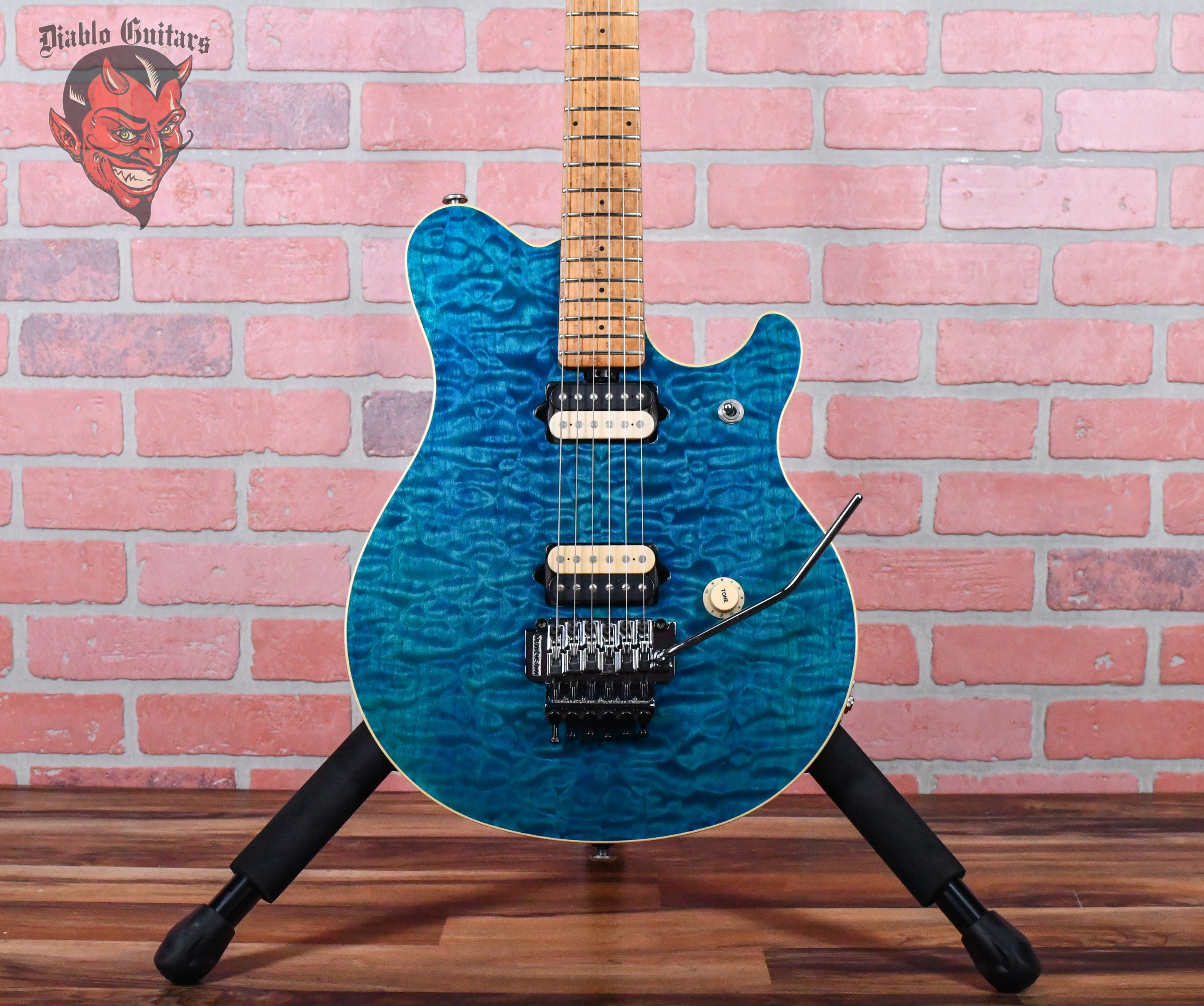 Ernie Ball Music Man Edward Van Halen EBMM EVH Signature Quilted Maple Top Translucent Blue 1993 w/OHSC